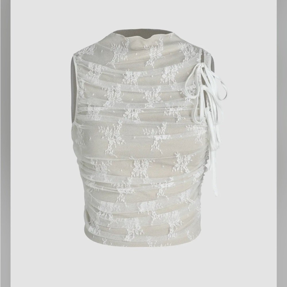 FLORAL LACE RUCHED KNOTTED TANK TOP